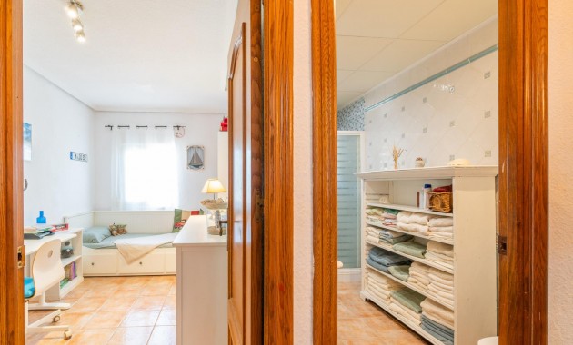 Venta - Villa -
Orihuela Costa - Los Balcones