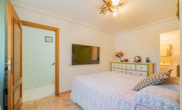 Venta - Villa -
Orihuela Costa - Los Balcones