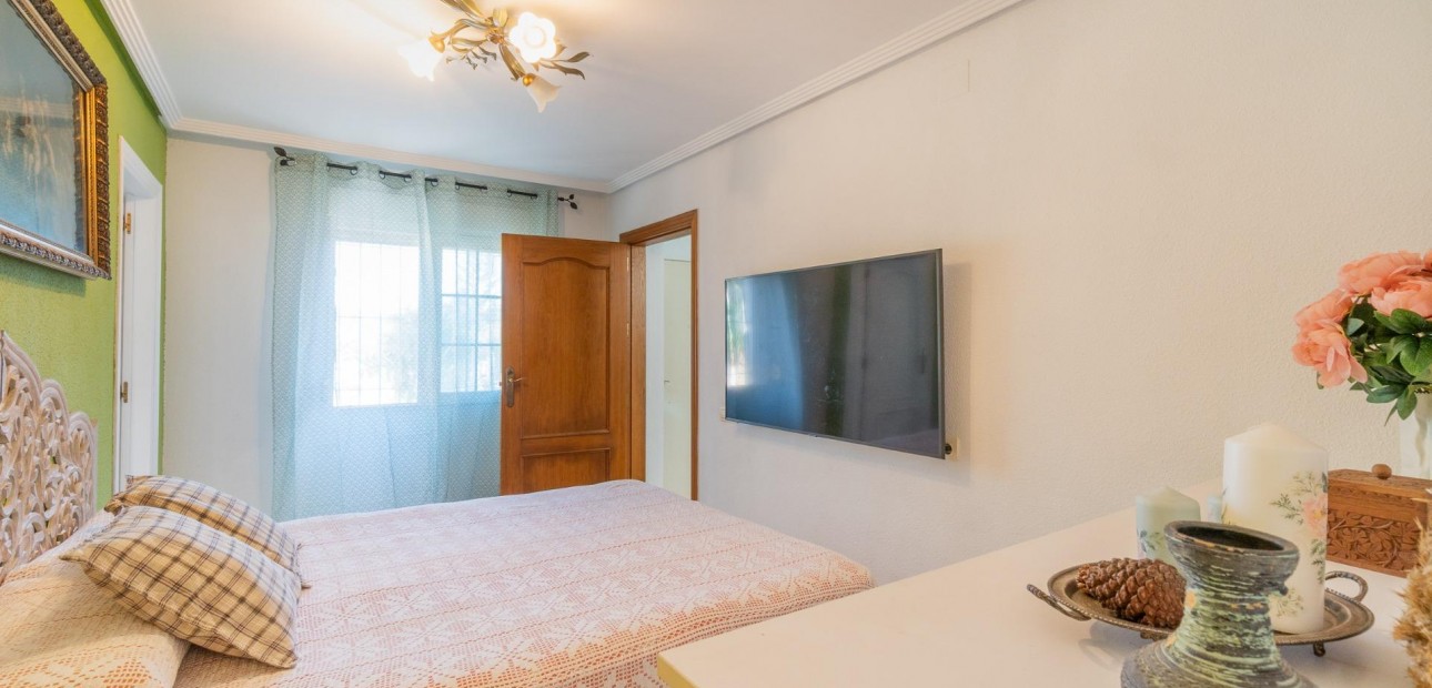 Venta - Villa -
Orihuela Costa - Los Balcones
