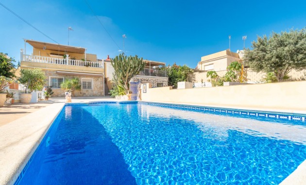Venta - Villa -
Orihuela Costa - Los Balcones