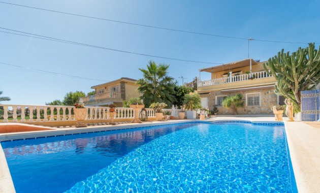 Venta - Villa -
Orihuela Costa - Los Balcones