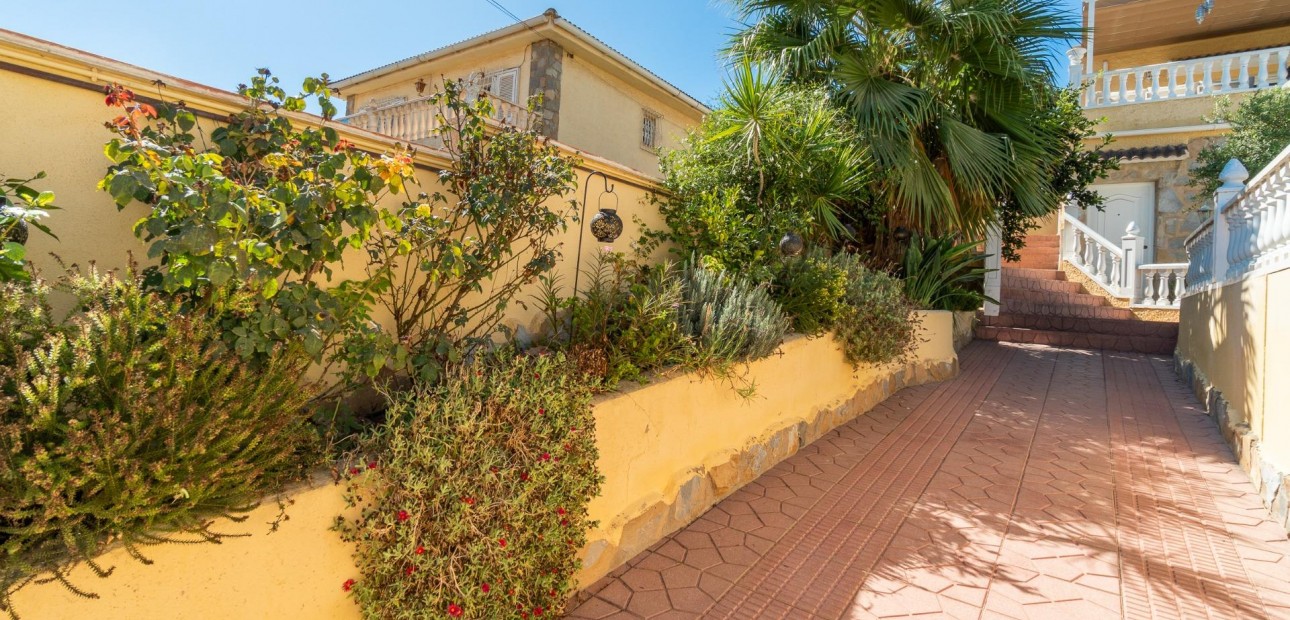 Venta - Villa -
Orihuela Costa - Los Balcones