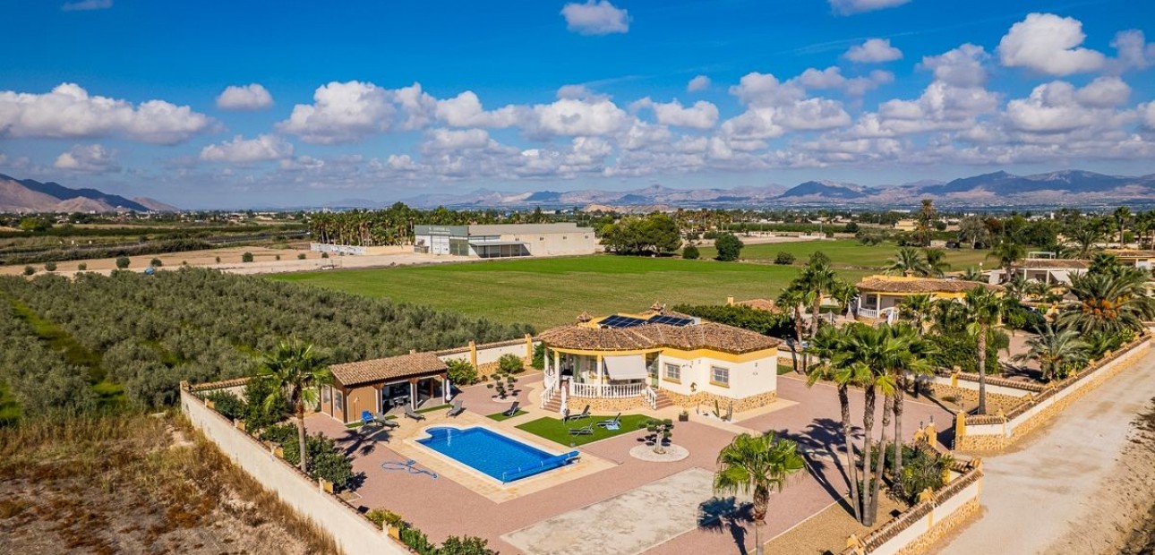 Venta - Villa -
CATRAL - Catral
