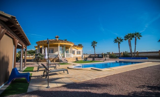 Venta - Villa -
CATRAL - Catral