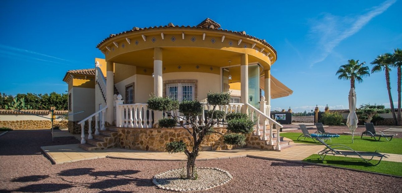 Venta - Villa -
CATRAL - Catral