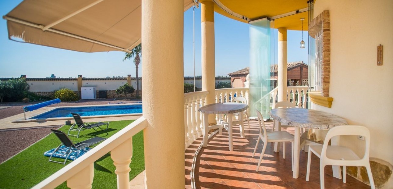 Venta - Villa -
CATRAL - Catral