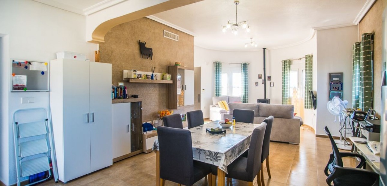 Venta - Villa -
CATRAL - Catral