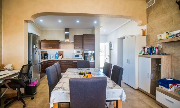 Venta - Villa -
CATRAL - Catral