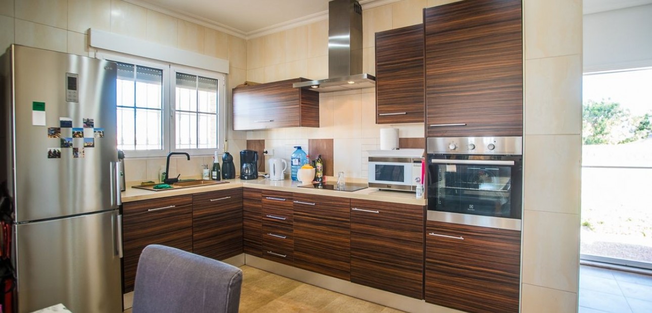 Venta - Villa -
CATRAL - Catral