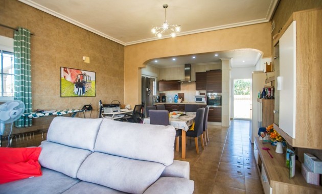 Venta - Villa -
CATRAL - Catral
