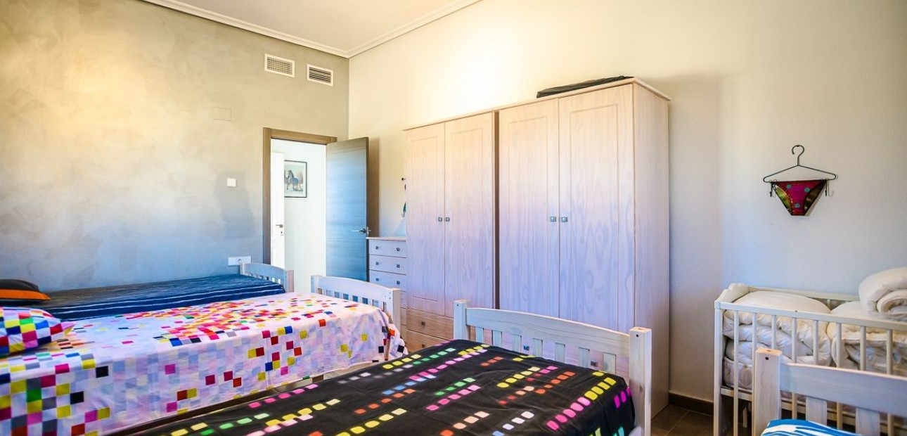 Venta - Villa -
CATRAL - Catral