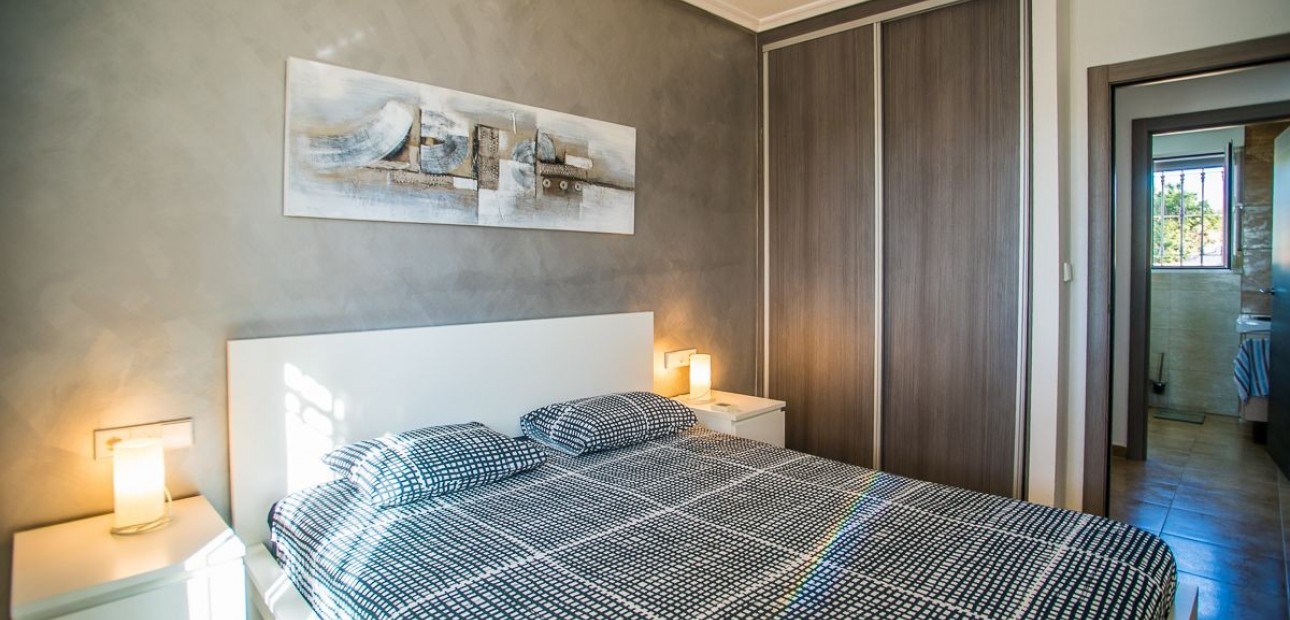 Venta - Villa -
CATRAL - Catral