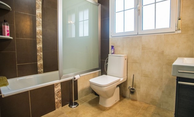 Venta - Villa -
CATRAL - Catral