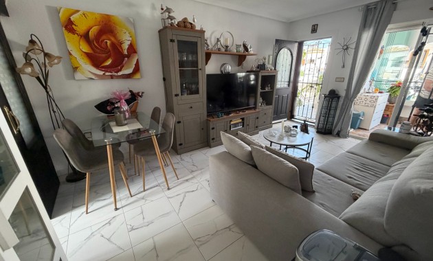 Venta - Apartamento / piso -
Orihuela - Entre Naranjos Vistabella