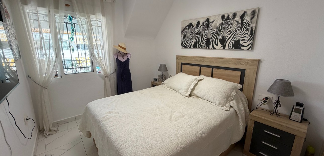 Venta - Apartamento / piso -
Orihuela - Entre Naranjos Vistabella