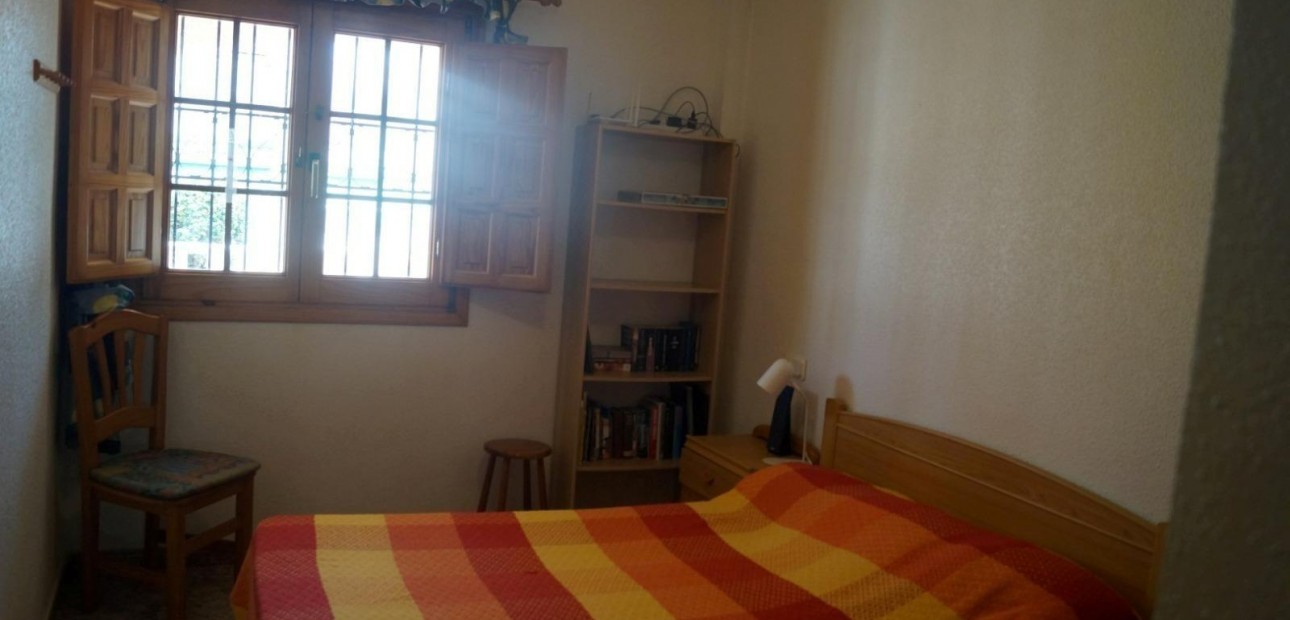 Venta - Bungalow -
Orihuela Costa - Rocio del Mar