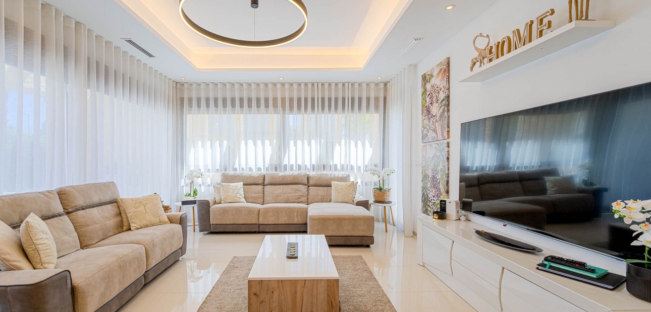 Venta - Detached Villa -
Ciudad Quesada - Doña Pena