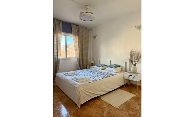 Venta - Apartamento / piso -
Torrevieja - El Molino
