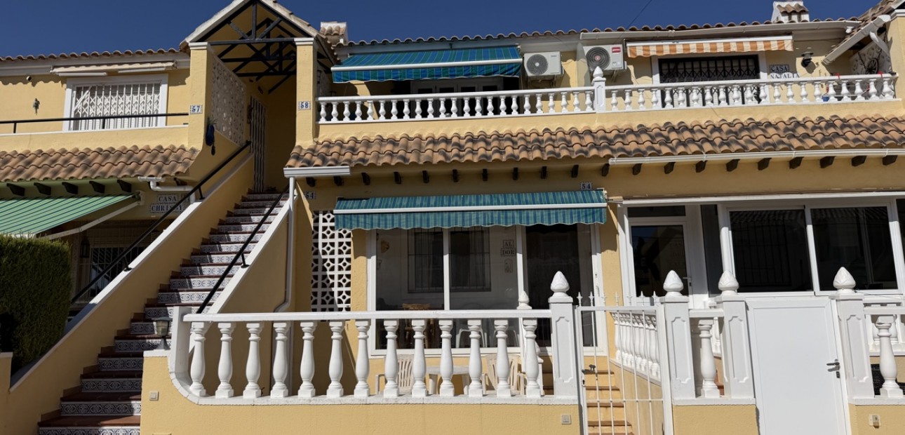 Venta - Apartamento / piso -
Orihuela Costa - Villamartin