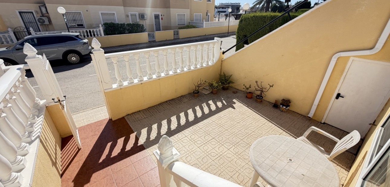 Venta - Apartamento / piso -
Orihuela Costa - Villamartin