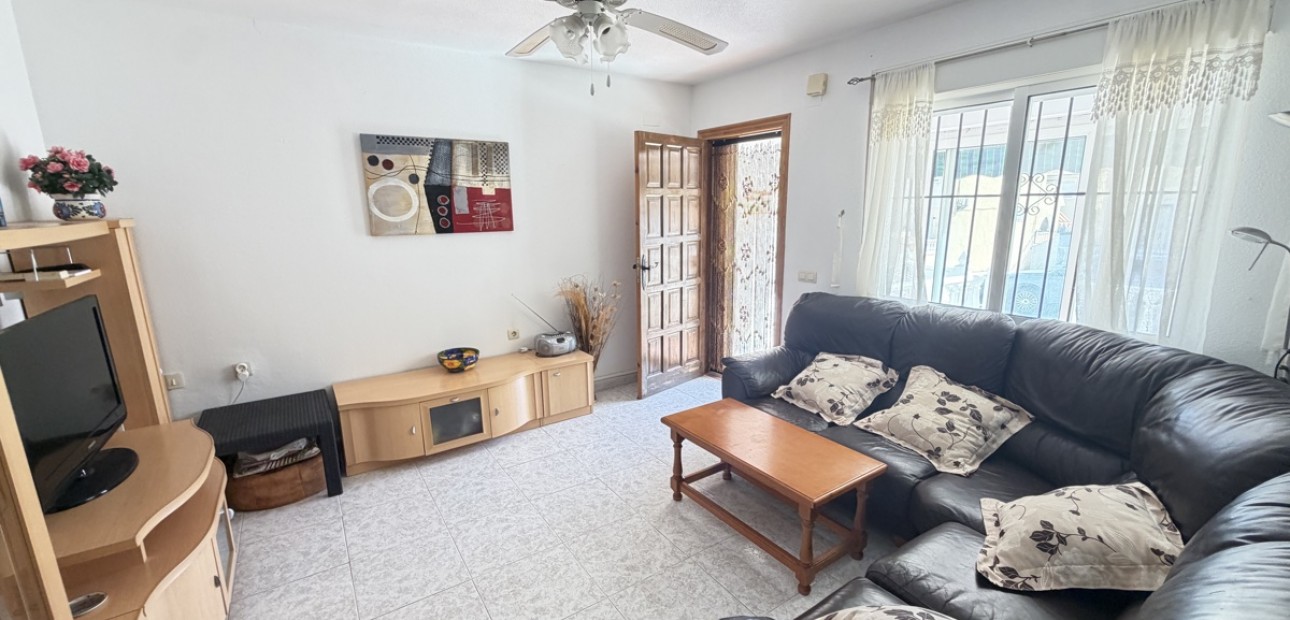 Venta - Apartamento / piso -
Orihuela Costa - Villamartin