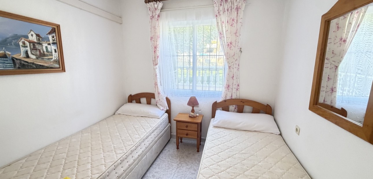 Venta - Apartamento / piso -
Orihuela Costa - Villamartin
