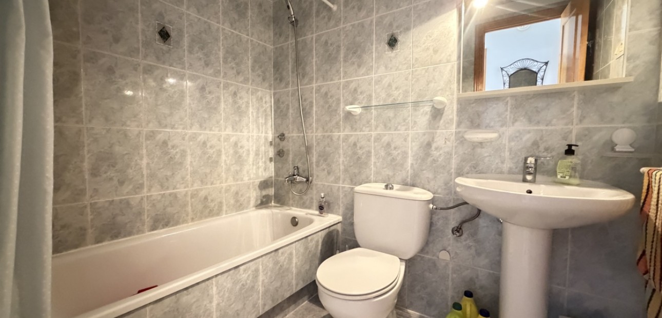 Venta - Apartamento / piso -
Orihuela Costa - Villamartin