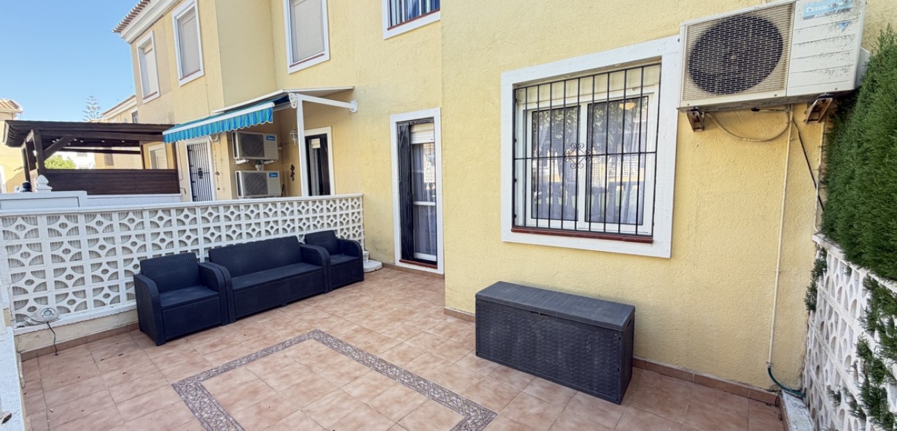 Venta - Apartamento / piso -
Orihuela Costa - Villamartin