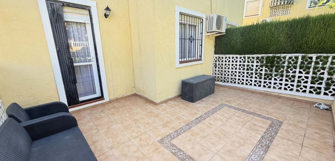 Venta - Apartamento / piso -
Orihuela Costa - Villamartin