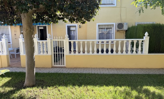 Venta - Apartamento / piso -
Orihuela Costa - Villamartin