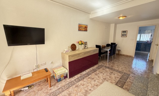 Venta - Adosado -
Orihuela Costa - La Zenia