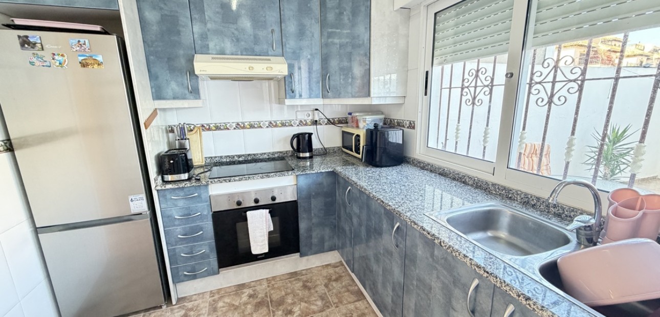 Venta - Adosado -
Orihuela Costa - La Zenia