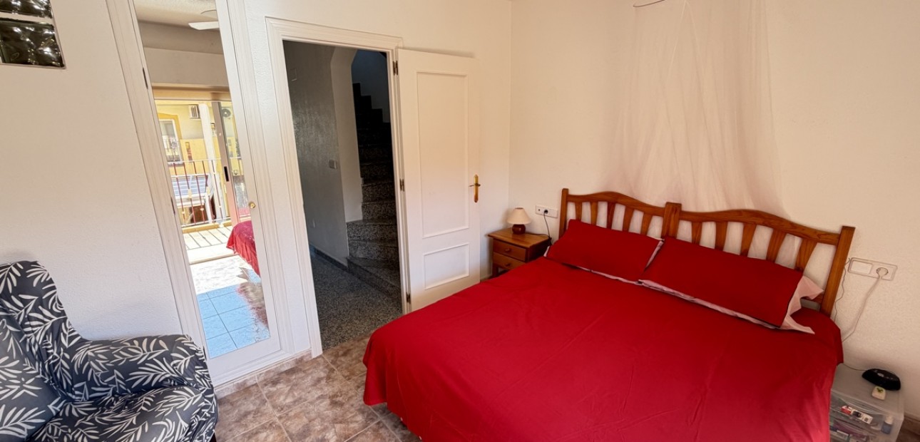 Venta - Adosado -
Orihuela Costa - La Zenia