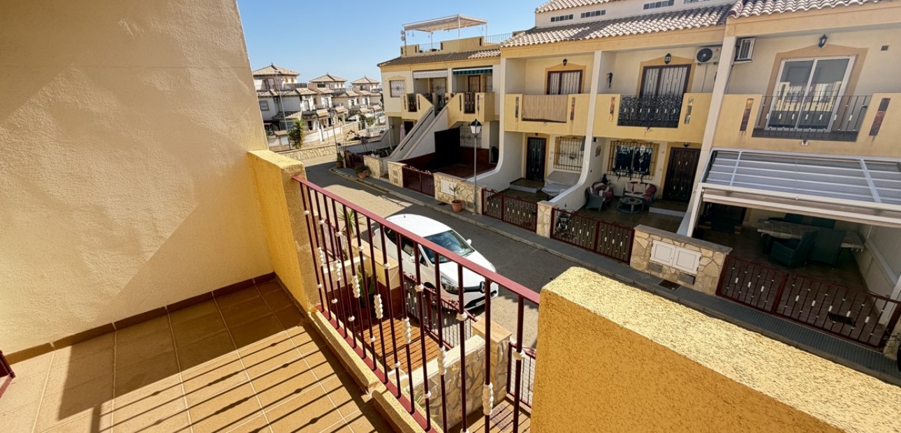 Venta - Adosado -
Orihuela Costa - La Zenia