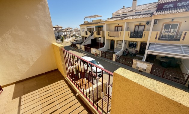 Venta - Adosado -
Orihuela Costa - La Zenia