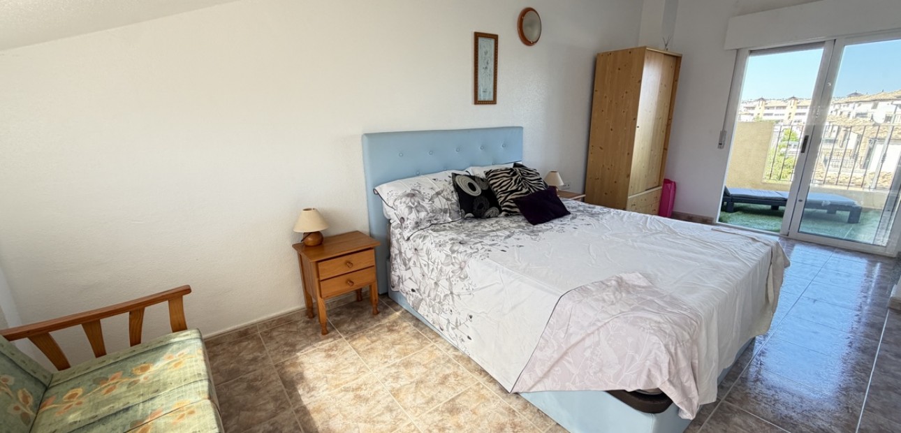 Venta - Adosado -
Orihuela Costa - La Zenia