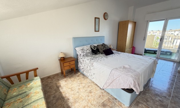 Venta - Adosado -
Orihuela Costa - La Zenia