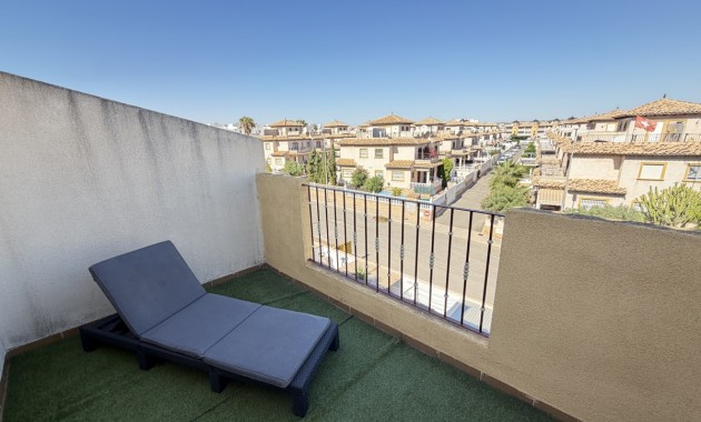 Venta - Adosado -
Orihuela Costa - La Zenia