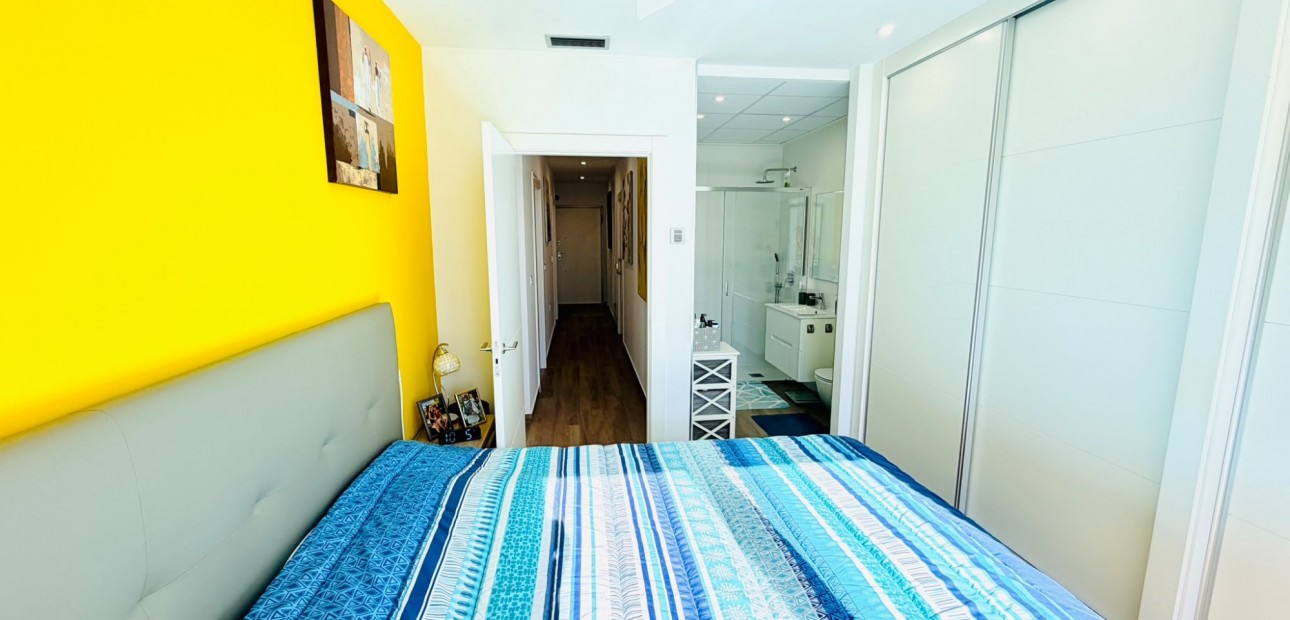 Venta - Semi Detached Villa -
Los Montesinos - La Herada