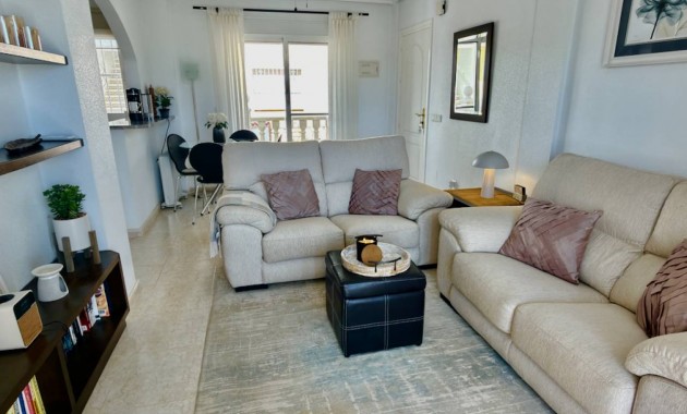 Herverkoop - Villa -
Ciudad Quesada - Doña Pena
