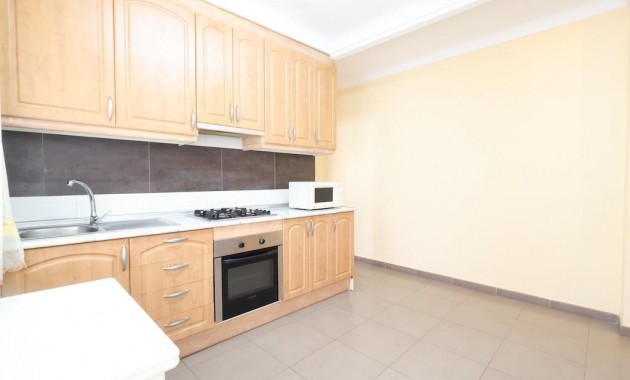 Herverkoop - Appartement / flat -
Torrevieja - Centro