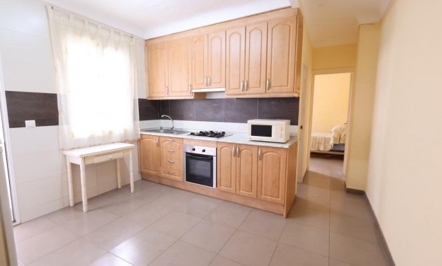 Herverkoop - Appartement / flat -
Torrevieja - Centro