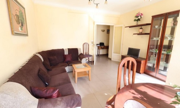 Herverkoop - Appartement / flat -
Torrevieja - Centro