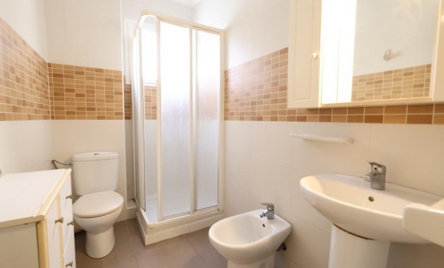 Herverkoop - Appartement / flat -
Torrevieja - Centro