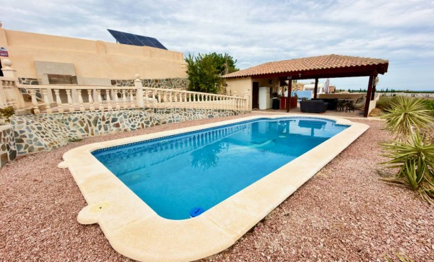 Sale - Finca / Country Property -
La Murada