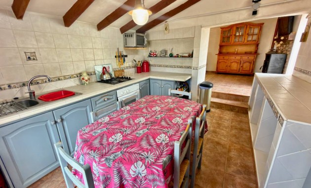 Sale - Finca / Country Property -
La Murada