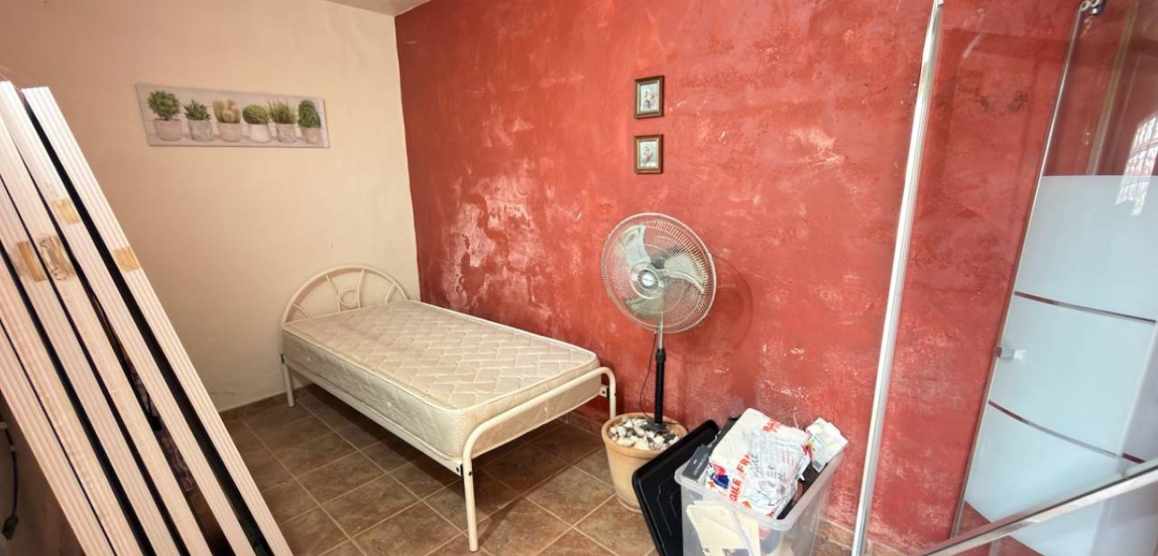 Sale - Finca / Country Property -
La Murada