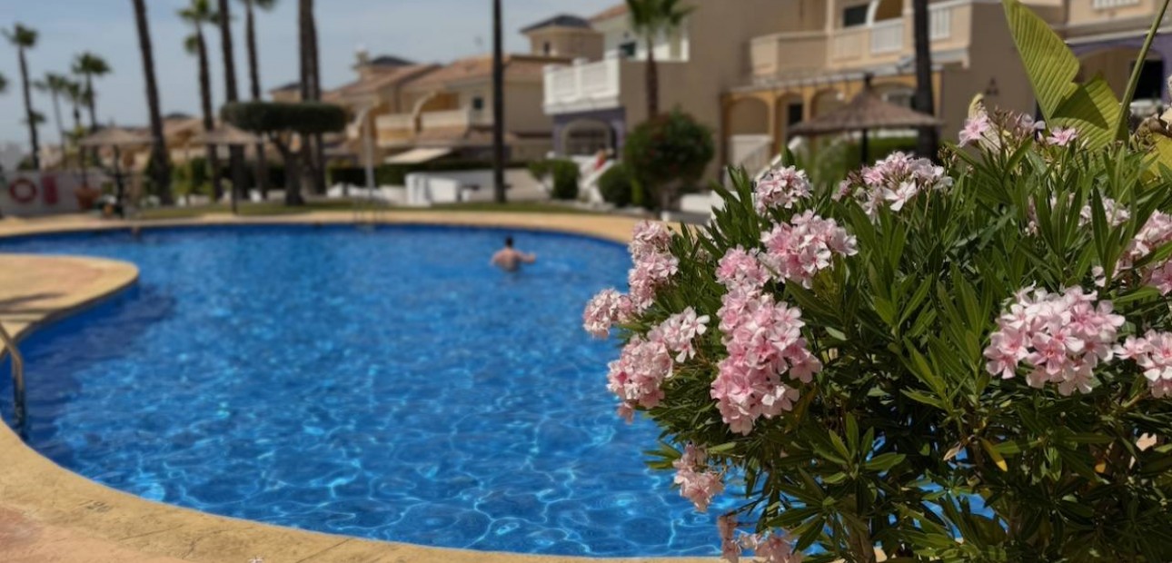 Herverkoop - Appartement / flat -
Ciudad Quesada - Dona Pepa
