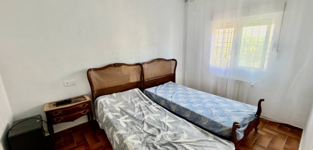 Venta - Apartamento / piso -
Torrevieja