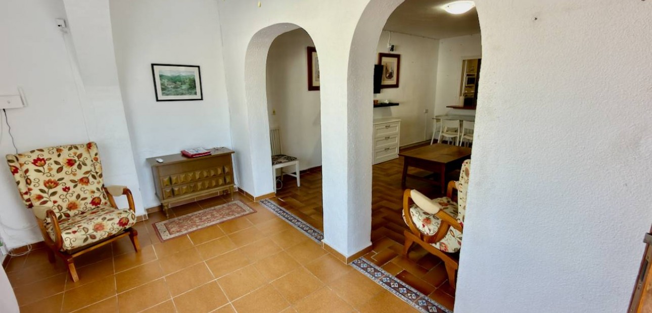Venta - Apartamento / piso -
Torrevieja